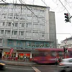 Hotel Schwarzer Baer 3*