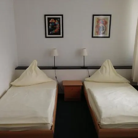 Schwarzer Baer Hotel 3*