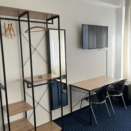 Otel Schwarzer Baer Hannover