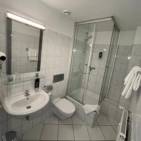 Schwarzer Baer 3* Hannover