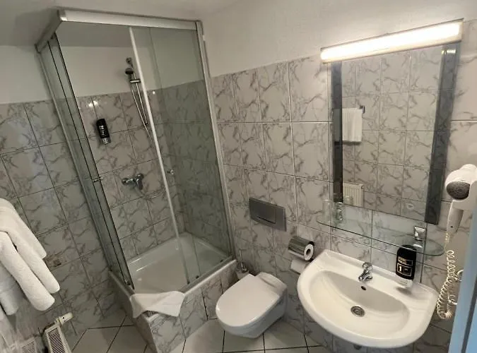 Schwarzer Baer Ξενοδοχείο 3*