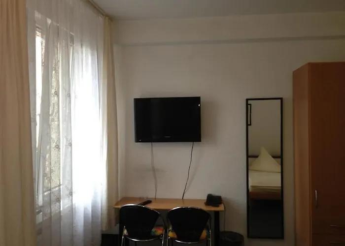 Schwarzer Baer 3* Ανόβερο