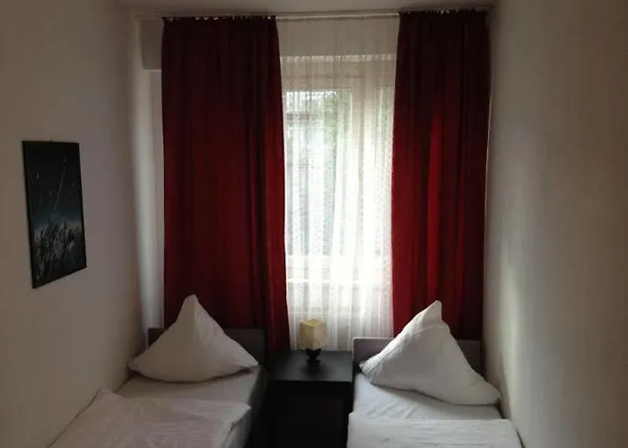 Schwarzer Baer Hotell 3*