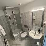 Schwarzer Baer Hotel 3*